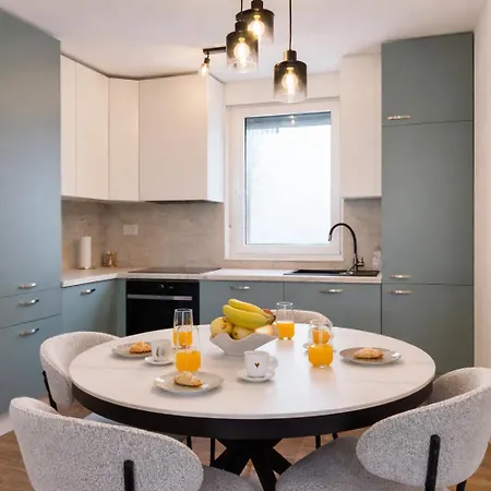 Nashi Garden Split Appartement *