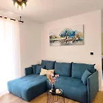 Nashi Garden Split With View & Parking Solin