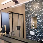 Nashi Garden Split With View & Parking Apartment