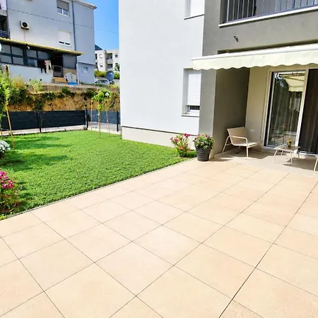 Nashi Garden Split With View & Parking * Solin